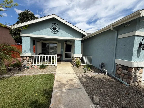 43684 Amazon St, Hemet, CA 92544