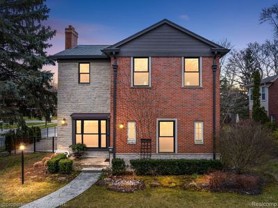 13103 Kingston Ave, Huntington Woods, MI, 48070