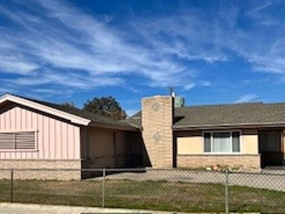 1st image of 1310 7th St