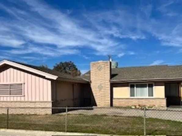1310 7th St, Wasco, CA 93280