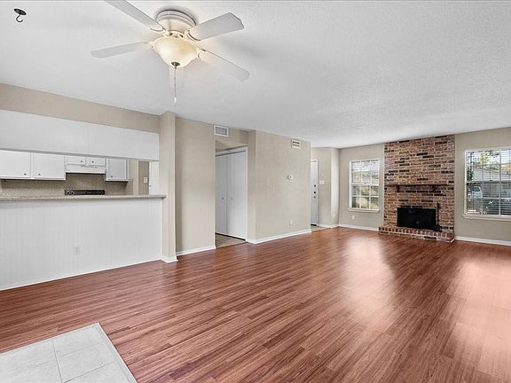 5th image of 1448 Silverpines Rd #1448