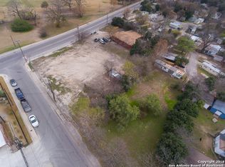 526 E Sayers Ave, San Antonio, TX 78214