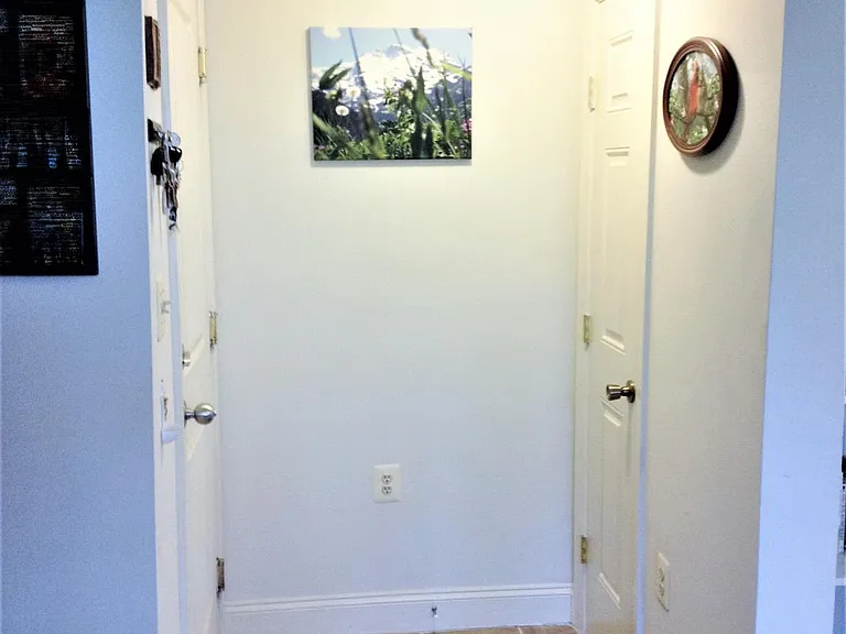 1219 Oronoco St #103 — Photo 17