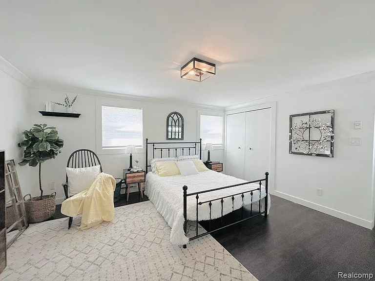 16244 Kirkshire Ave — Photo 35