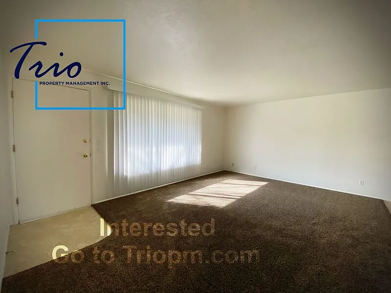 2 bed, 1.0 bath, $1,695 — Photo 4