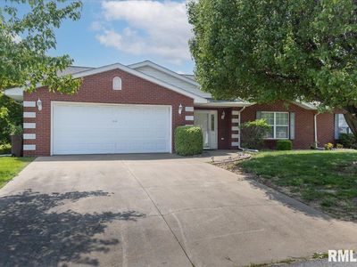 1504 Apache Dr, Marion, IL, 62959