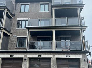 28 A Lookout Dr #16, Clarington, ON L1C7G1