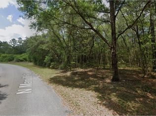 8198 N Manville Rd, Citrus Springs, FL 34434