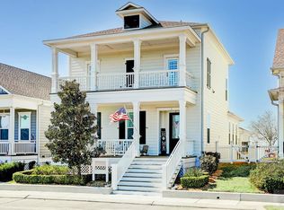 9 Sunrise Row, Galveston, TX 77554