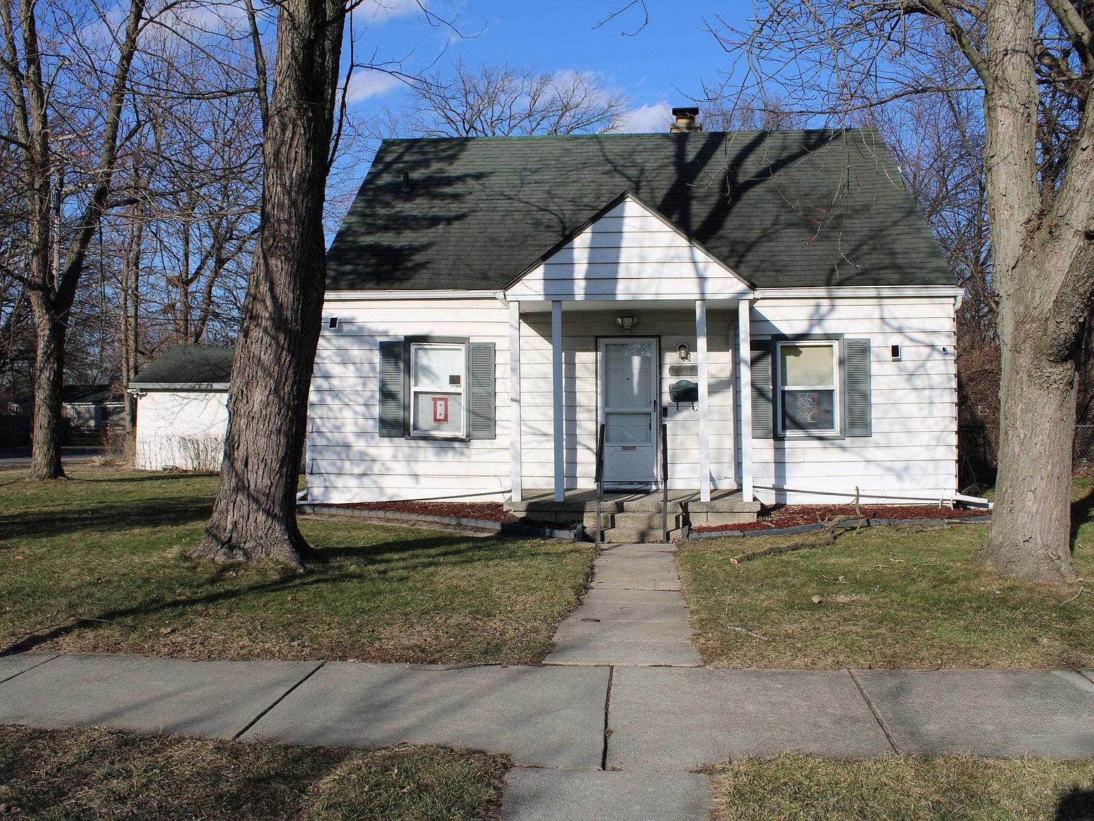 20211 Woodcrest St, Harper Woods, MI 48225 Zillow