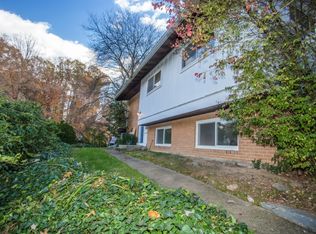 7820 Glenister Dr, Springfield, VA 22152