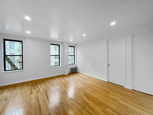 Rented by Skyward | media 3