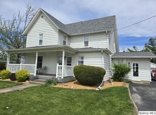 308 W Archer Ave, La Harpe, IL 61450