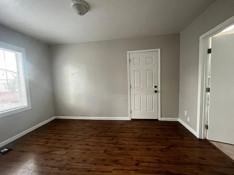 235 E Coolidge Ave #12 — Photo 26