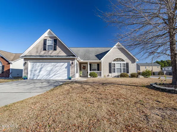 217 Fairmount Way, New Bern, NC 28562
