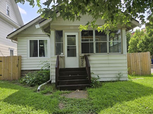 606 Blair Ave