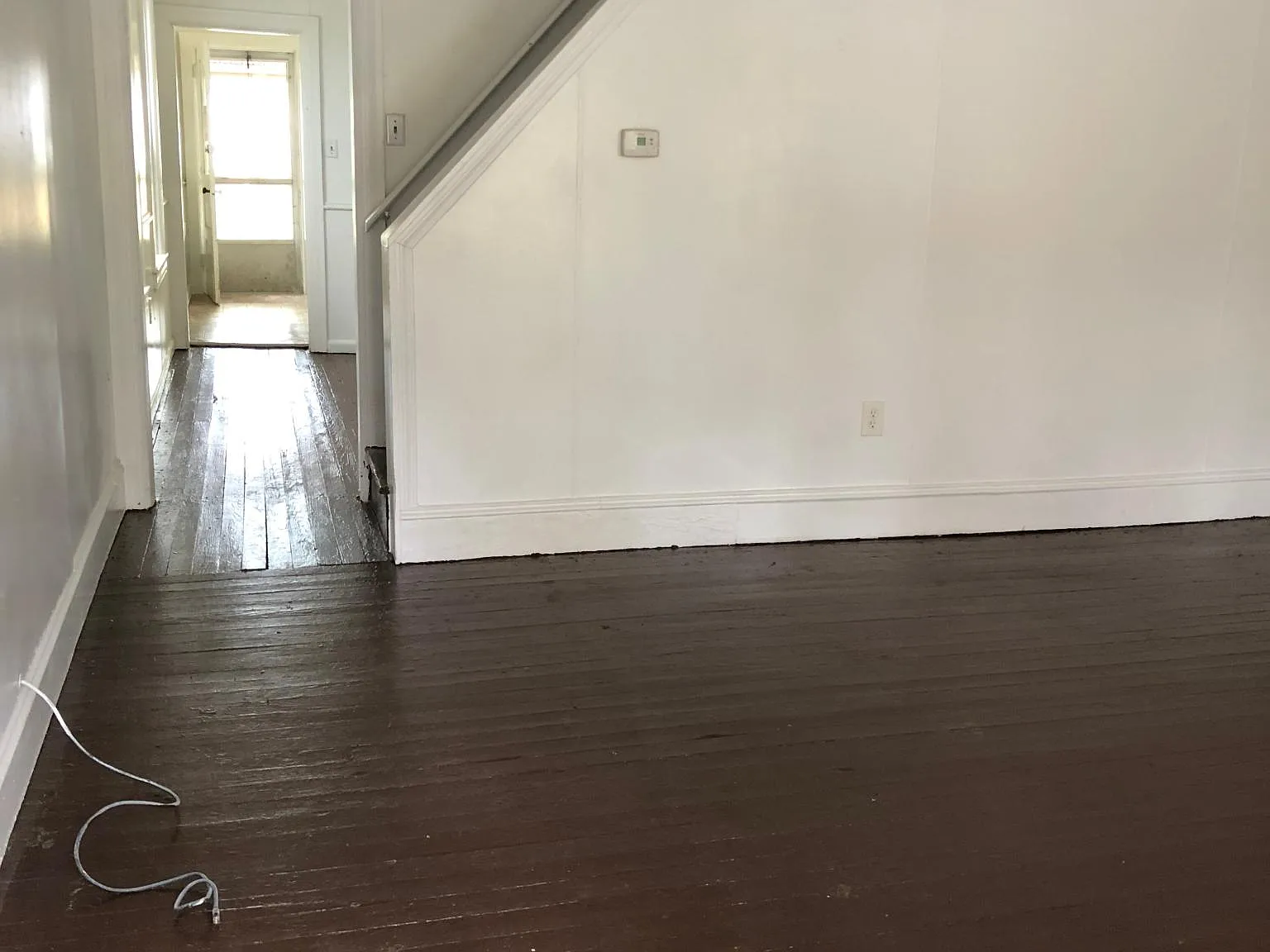 3 bed, 1.5 bath, $975 — Photo 4