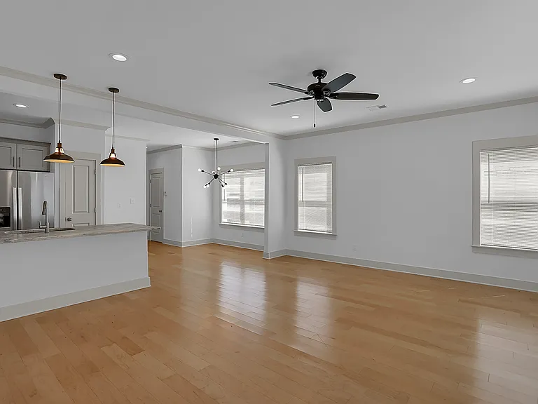 5018 Wilburn Ave — Photo 17