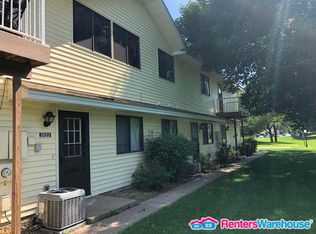 2522 Brookdale Ln N, Brooklyn Park, MN 55444
