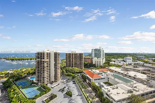 2831 S Bayshore Dr #1701 Photo 1