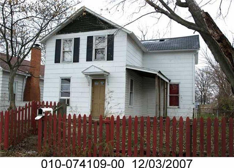 1st image of 2487 Osceola Ave