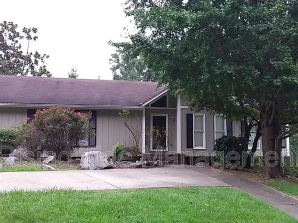 523 Timber Ridge Dr, Birmingham, AL 35214