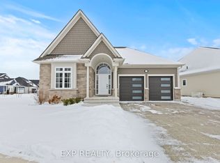 3571 Whispering Woods Trl, Fort Erie, ON L0S1N0