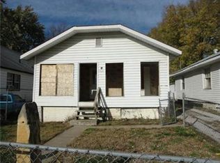 8606 Thompson Ave, Kansas City, MO 64125