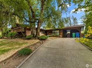 12042 14th Ave S, Seattle, WA 98168