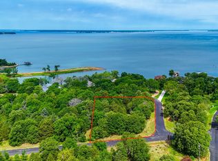 1 Shiloh Rd, Streetman, TX 75859