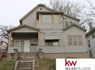 827 Turner Blvd, Omaha, NE 68105