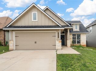 10216 Omni Dr, Waco, TX 76708