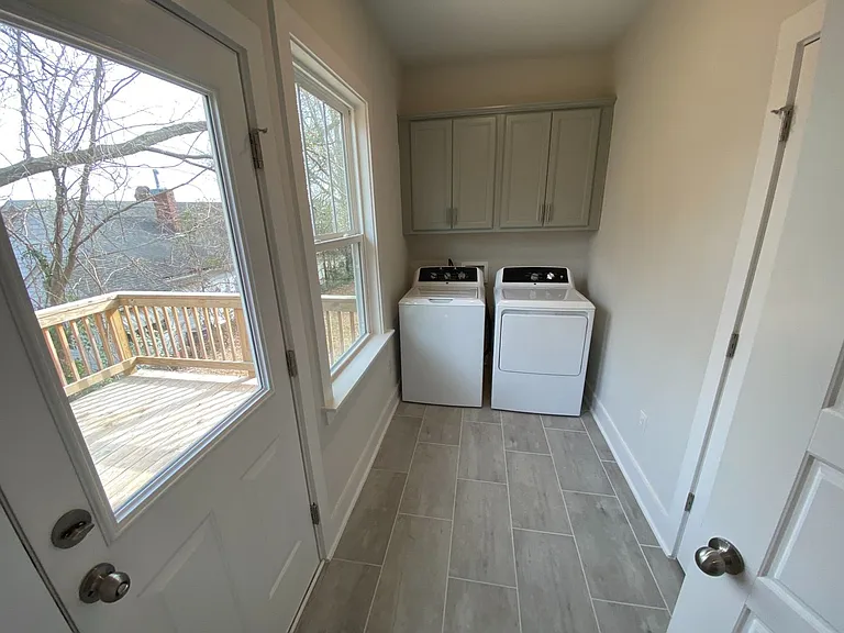 1706 Merrick St — Photo 7
