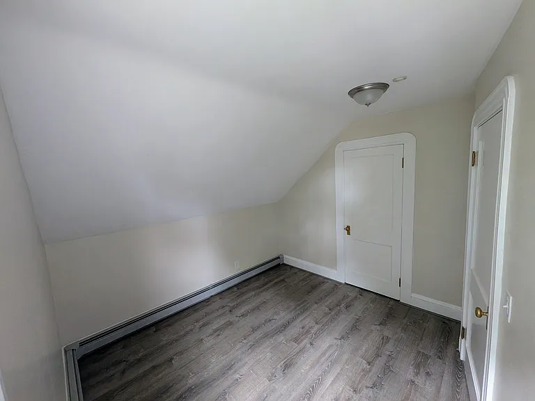 35 Sessions St #3D — Photo 5