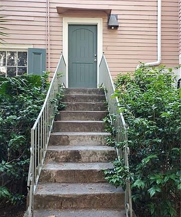 3rd image of 1220 Esplanade Ave