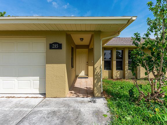 2nd image of 285 SW Holden Terrace