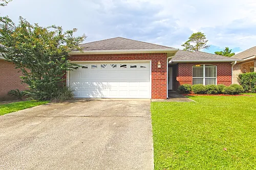4150 Oak Pointe Dr Photo 1
