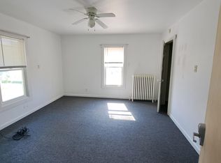 319 W Adams St #2SW, Macomb, IL 61455