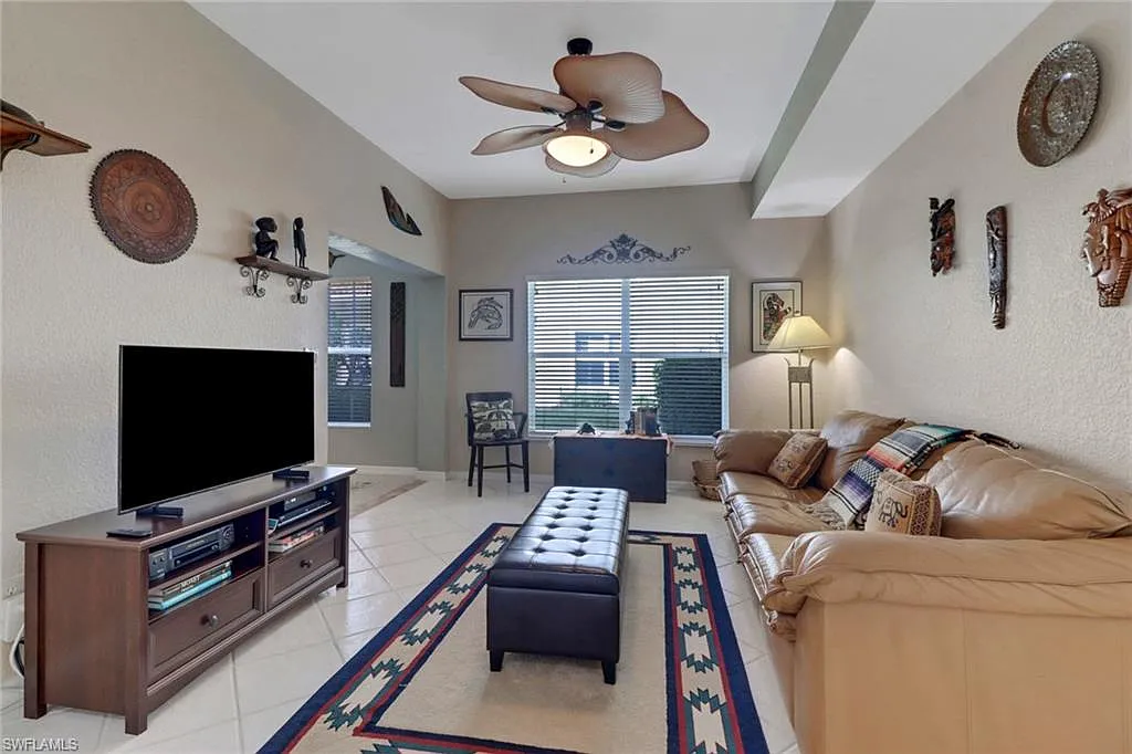 2 bed, 2.0 bath, 1654 sqft, $5,250 — Photo 4