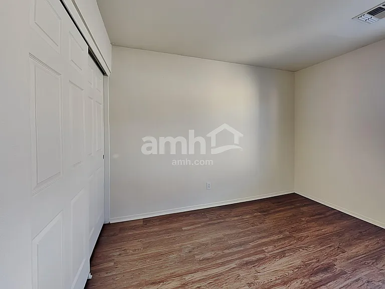 9680 N 82nd Ln — Photo 18