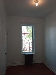 Rented by REALTY QUEST NEW YORK INC