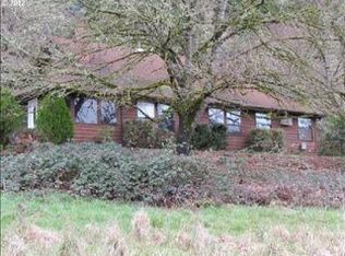 36766 Row River Rd, Cottage Grove, OR 97424