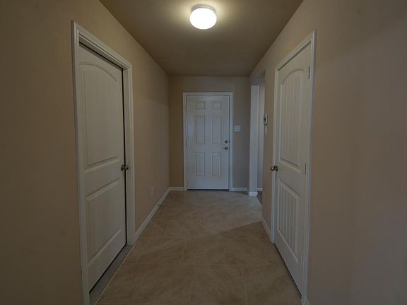 4th image of 3030 Village Creek Dr