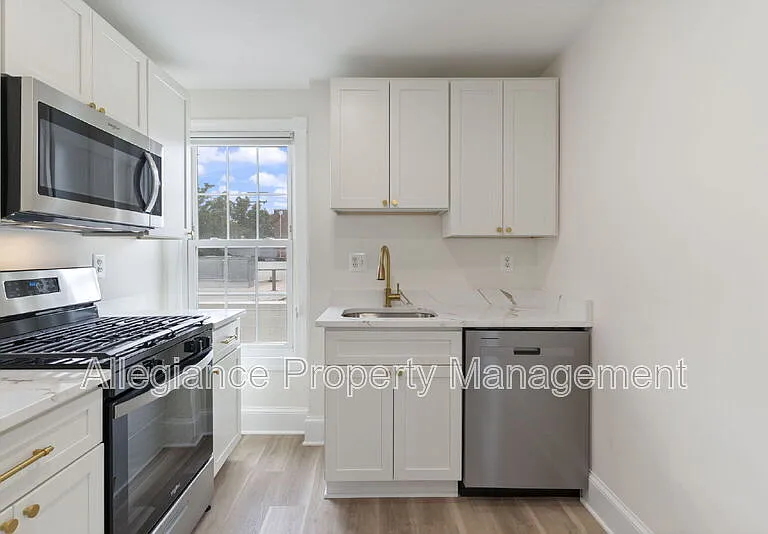 1506 B Mount Vernon Ave — Photo 16
