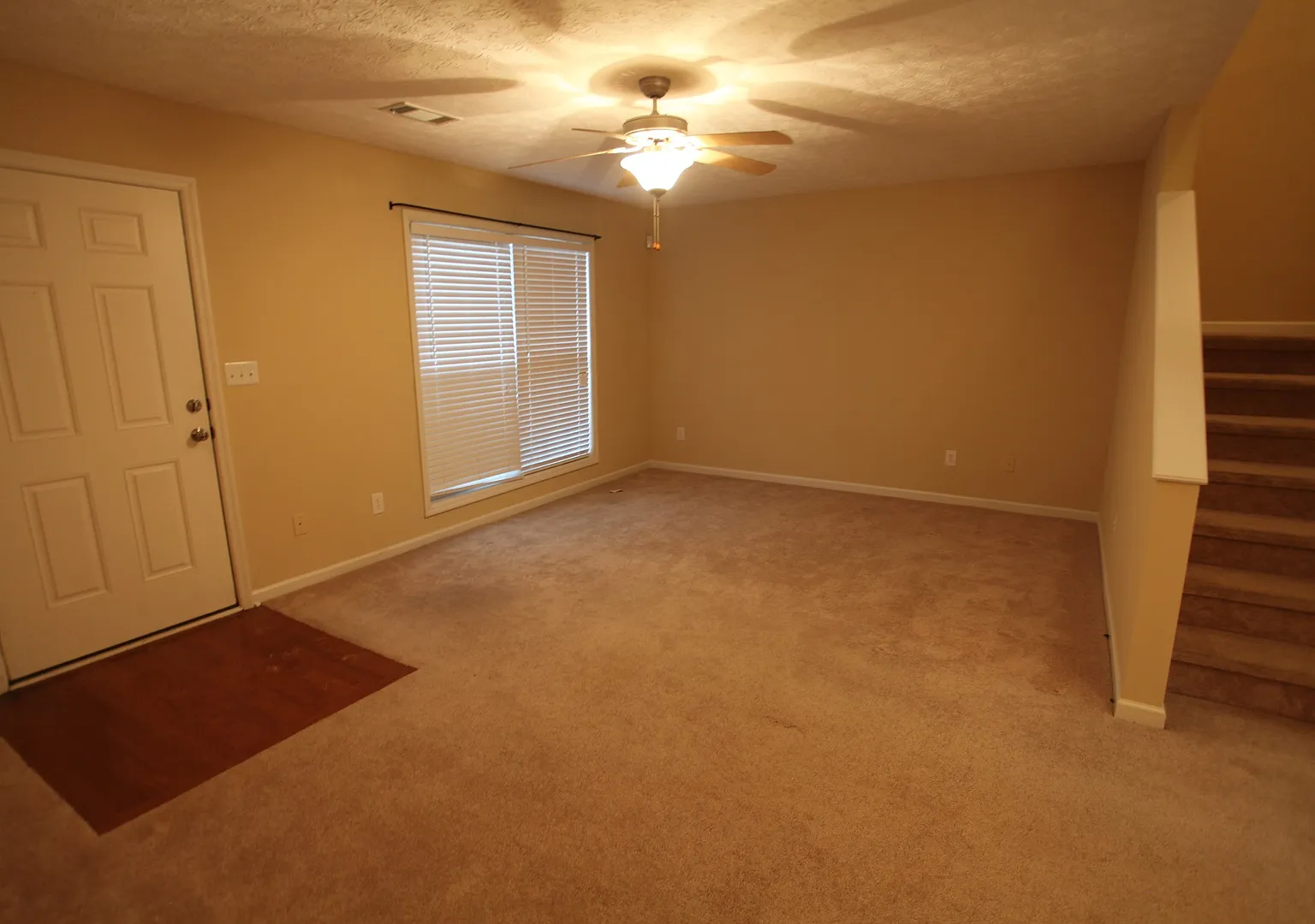 3Bed/2.5Bath Townhome in Opelika! — Photo 2