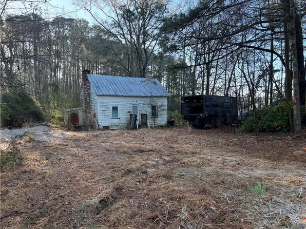 3016 New Bridge Rd, Virginia Beach, VA 23456