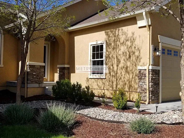 12323 Point Reyes Dr — Photo 2