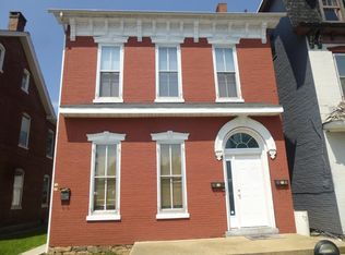 38 N State St #2, Ephrata, PA 17522