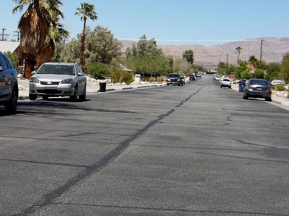 5th image of 66396 Desert View Ave