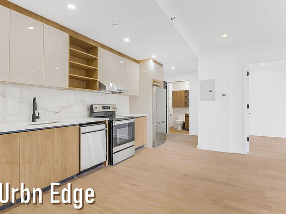 3rd image of 3510 Union St #6C
